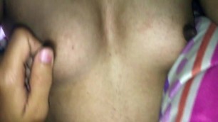 Indian MILF wants to Cum while I Pull her Nipples. she Loves It! Homemade