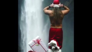 Jason Momoa as Santa. Merry Christmas!